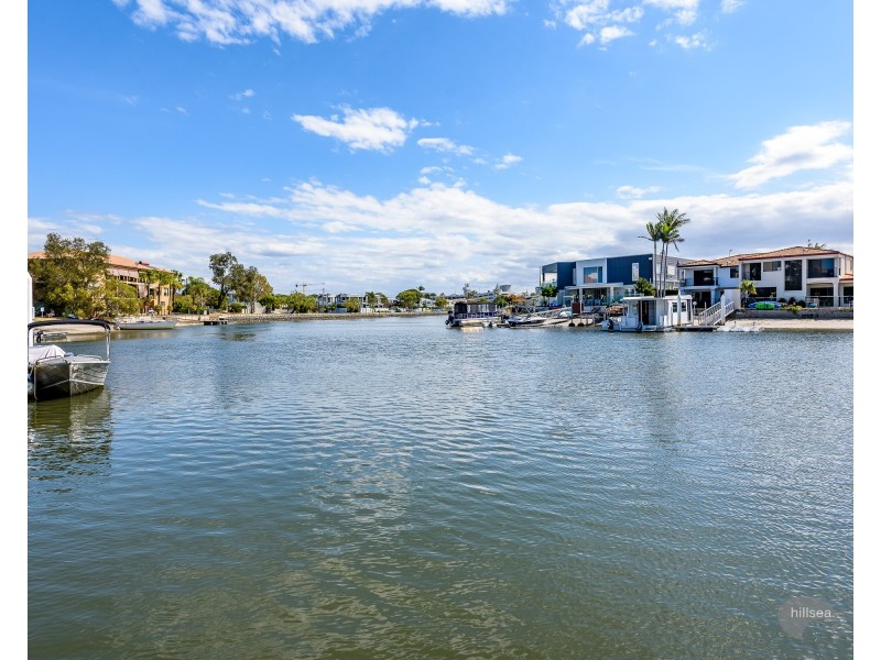 2/18 Back Street, Biggera Waters QLD 4216