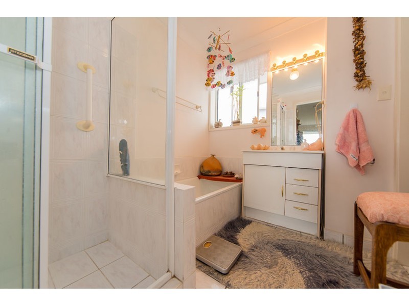 8/145 Muir Street, Labrador QLD 4215