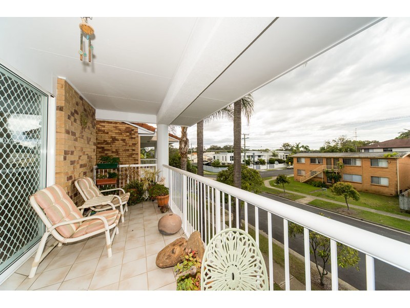 8/145 Muir Street, Labrador QLD 4215