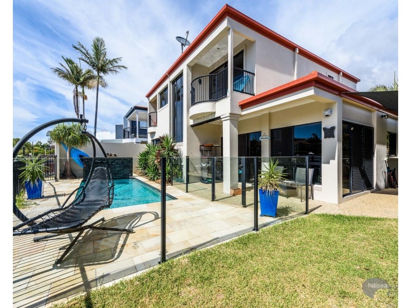 1/48 Vaggelas Crescent, Biggera Waters QLD 4216