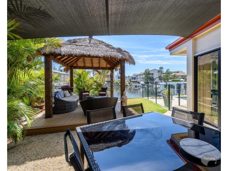 1/48 Vaggelas Crescent, Biggera Waters QLD 4216