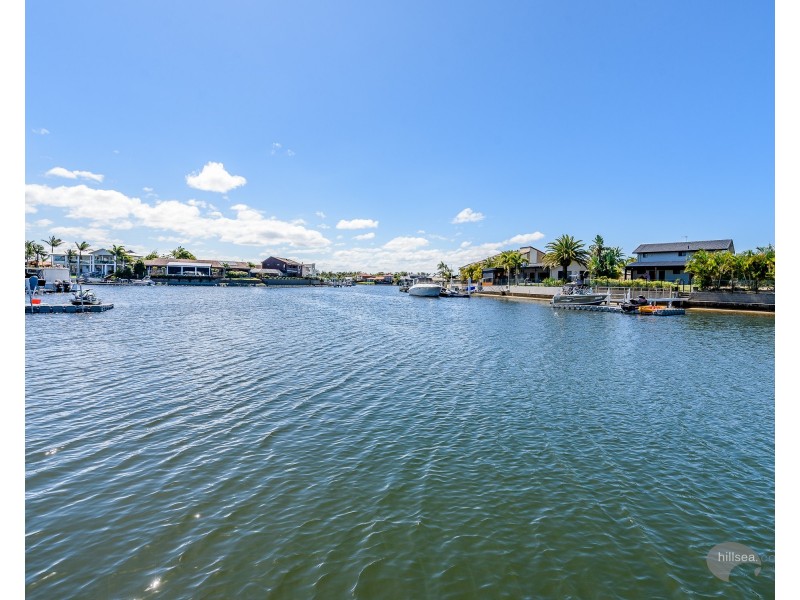 9 Tari Court, Runaway Bay QLD 4216