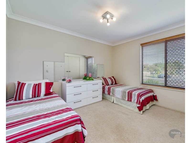 9 Tari Court, Runaway Bay QLD 4216