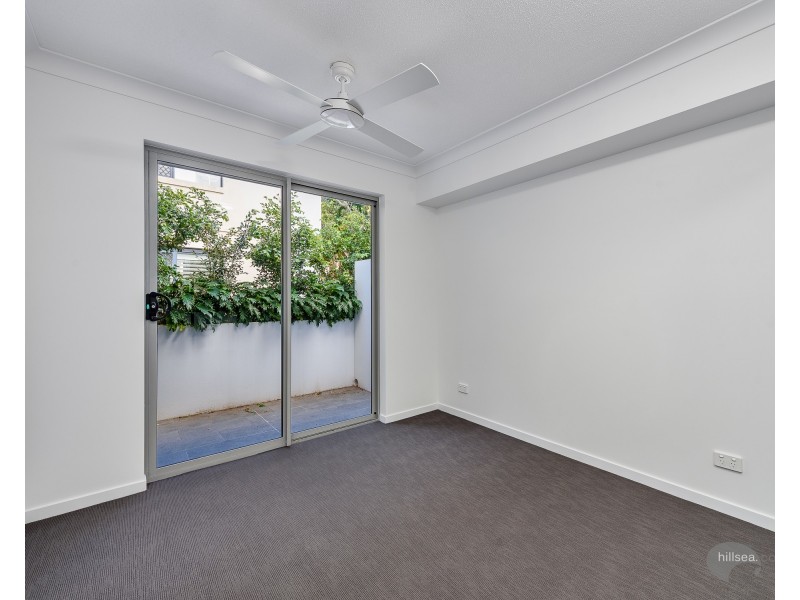 33 Loder Street, Biggera Waters QLD 4216