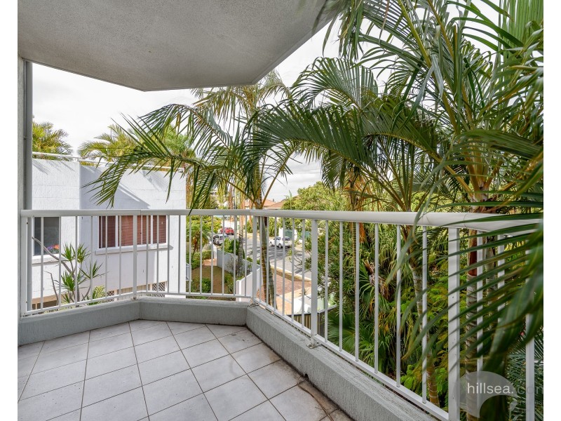 6/4 Madang Crescent, Runaway Bay QLD 4216