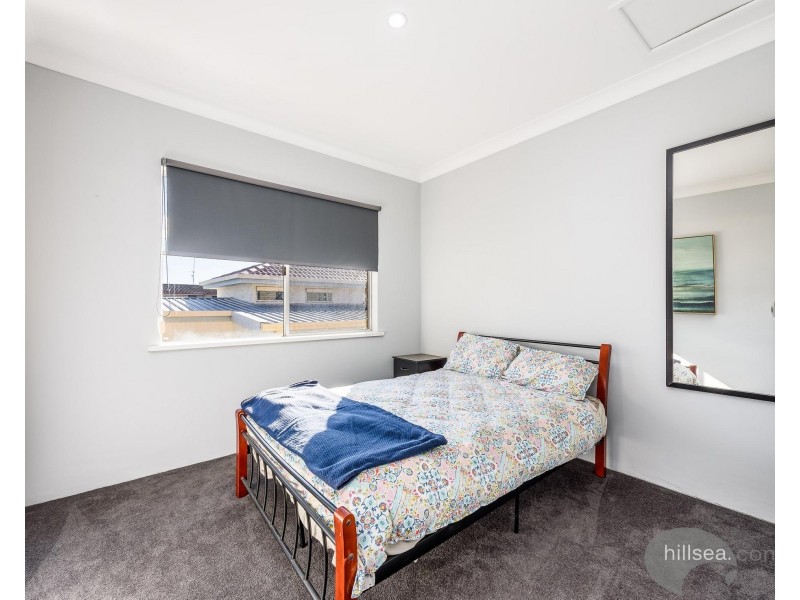 3/8 Nankeen Avenue, Paradise Point QLD 4216