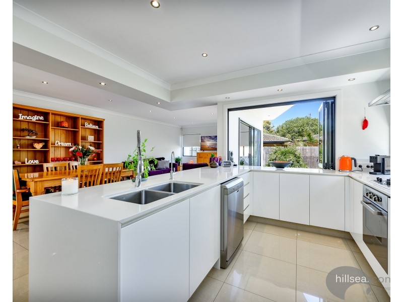 1/46 Bayview Street, Runaway Bay QLD 4216