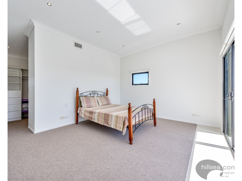 1/46 Bayview Street, Runaway Bay QLD 4216