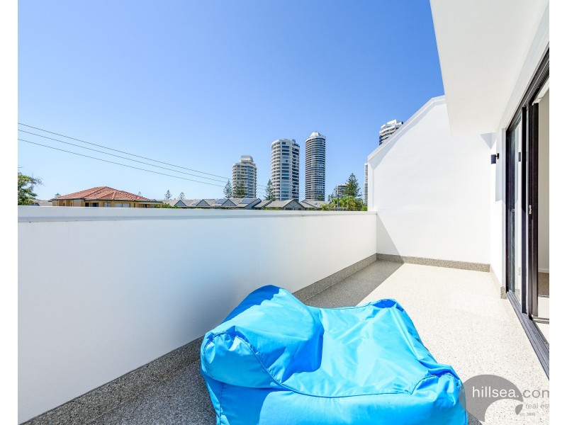 1/46 Bayview Street, Runaway Bay QLD 4216