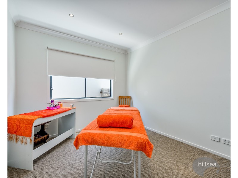 1/46 Bayview Street, Runaway Bay QLD 4216