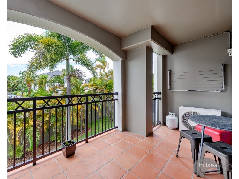 74/88-98 Limetree Parade, Runaway Bay QLD 4216