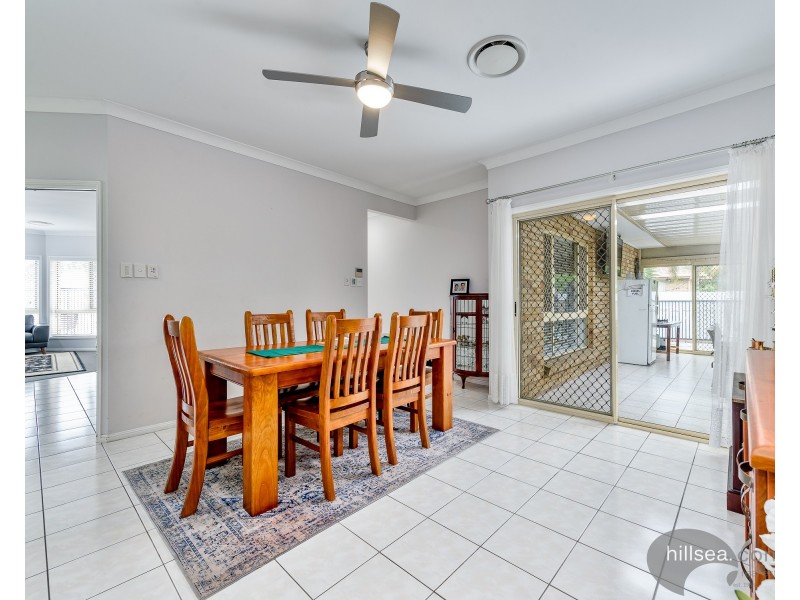 15 Dalby Court, Helensvale QLD 4212