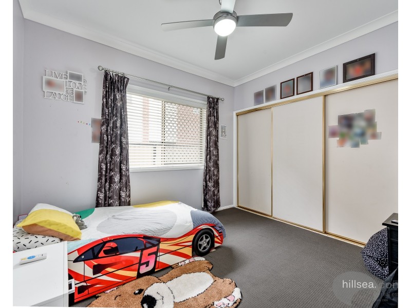 15 Dalby Court, Helensvale QLD 4212