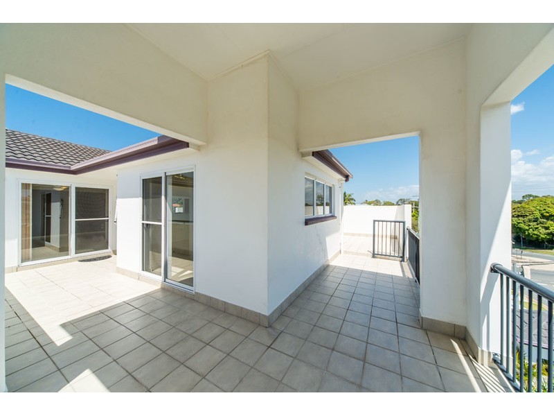 7/97 Muir Street, Labrador QLD 4215