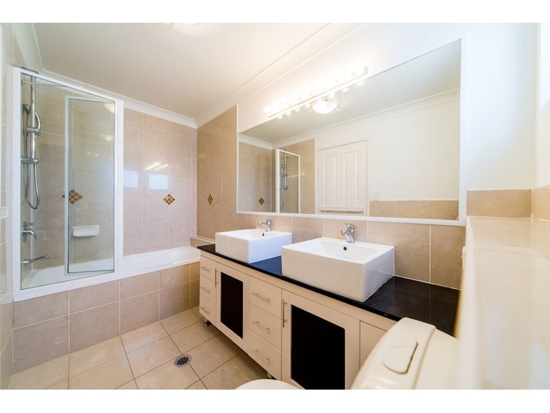 7/97 Muir Street, Labrador QLD 4215