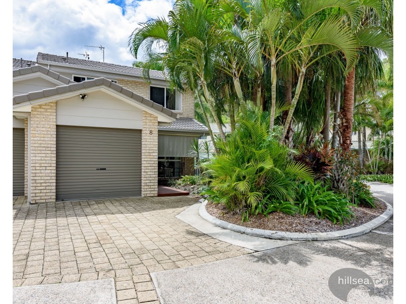 8/14 Liam Court, Labrador QLD 4215