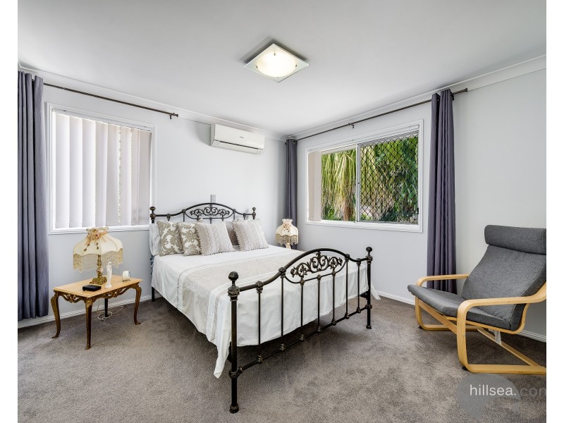 8/14 Liam Court, Labrador QLD 4215