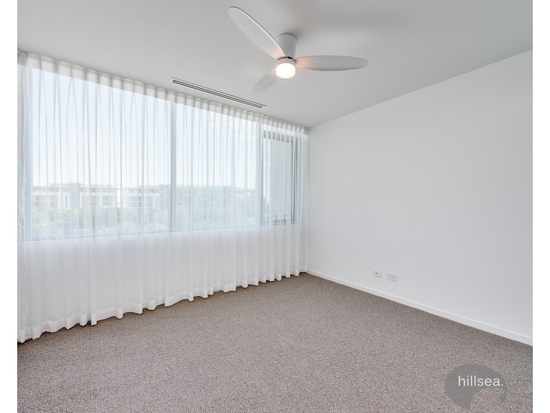 28401/2 Ephraim Island, Paradise Point QLD 4216