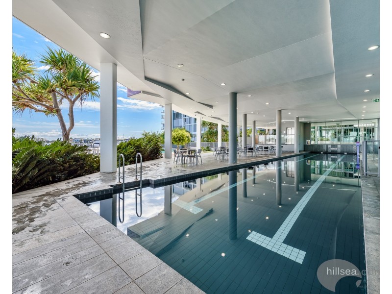 28401/2 Ephraim Island, Paradise Point QLD 4216