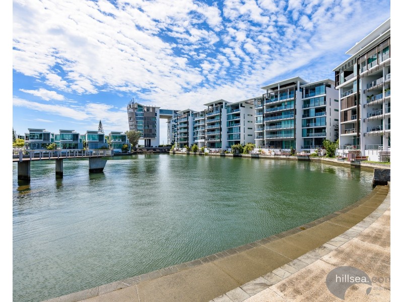 28401/2 Ephraim Island, Paradise Point QLD 4216