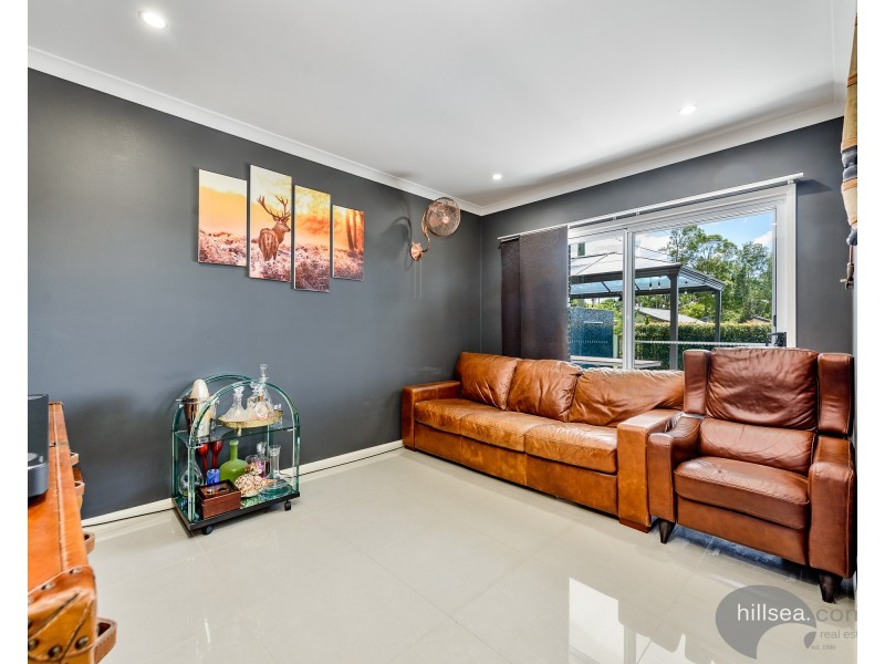 14 Akoonah Street, Hope Island QLD 4212