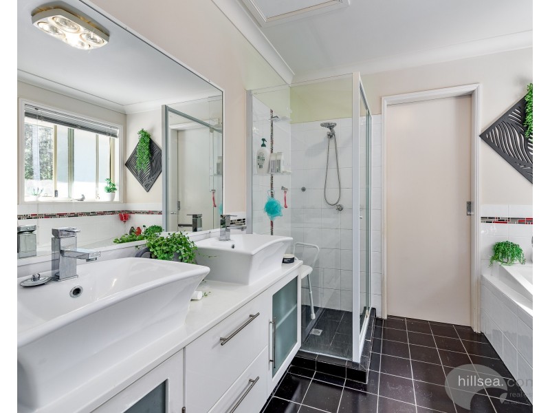 12/482 Pine Ridge Road, Coombabah QLD 4216