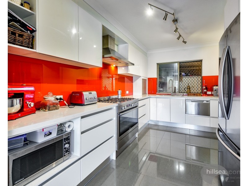 7/112 Bayview Street, Runaway Bay QLD 4216