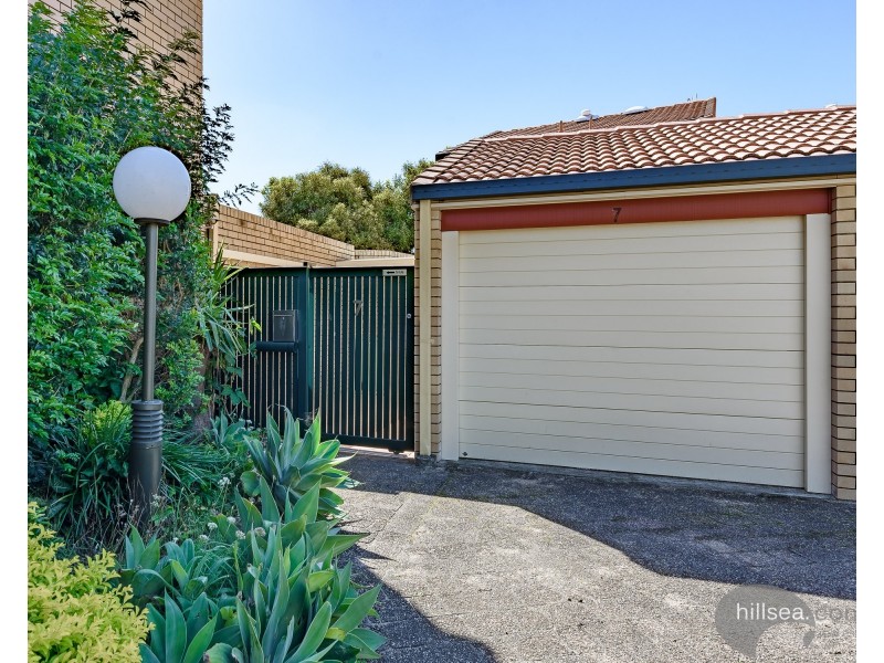 7/112 Bayview Street, Runaway Bay QLD 4216