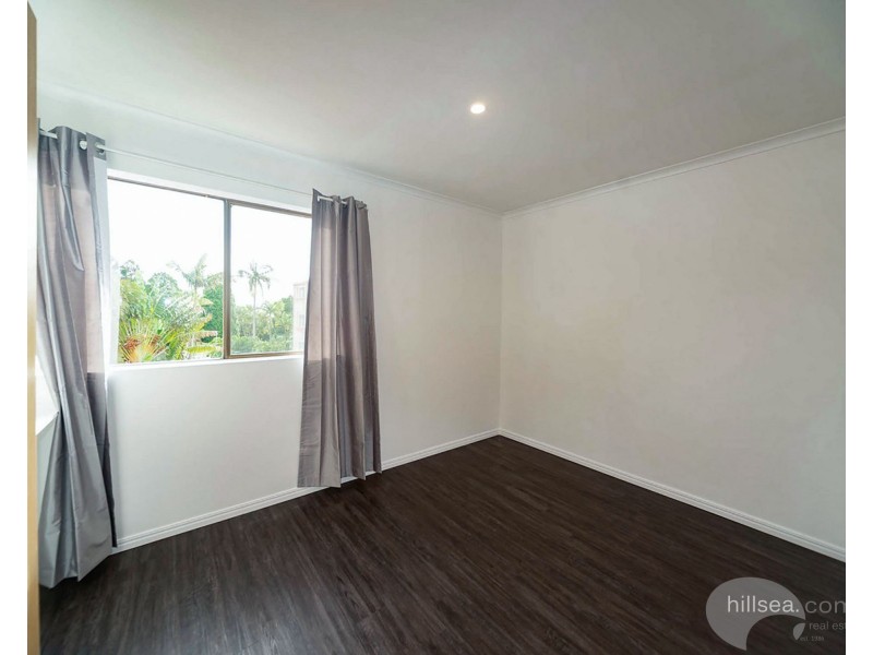 10/106 Bayview Street, Runaway Bay QLD 4216