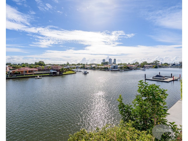 3104/5 Harbour Side Court, Biggera Waters QLD 4216