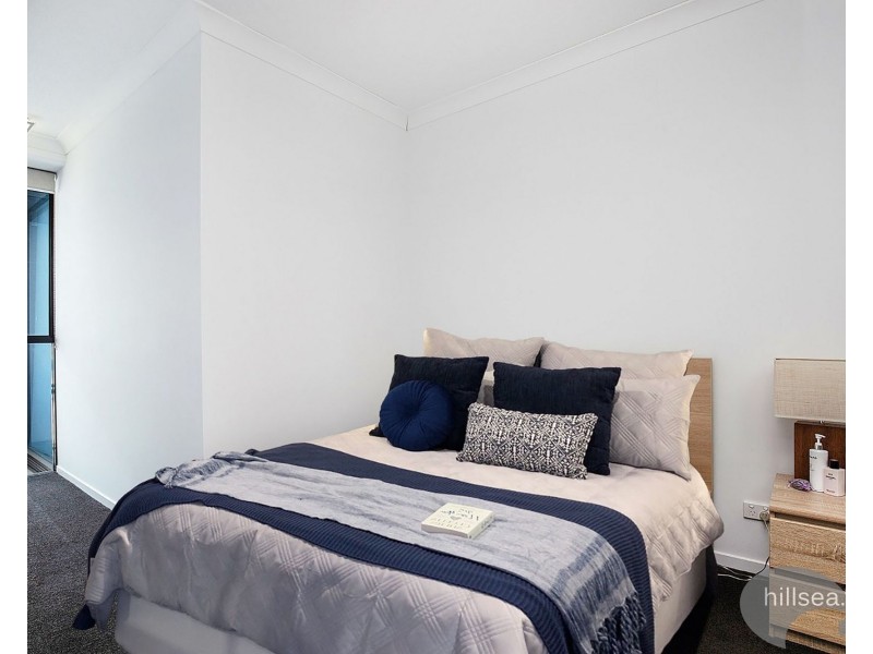 3104/5 Harbour Side Court, Biggera Waters QLD 4216
