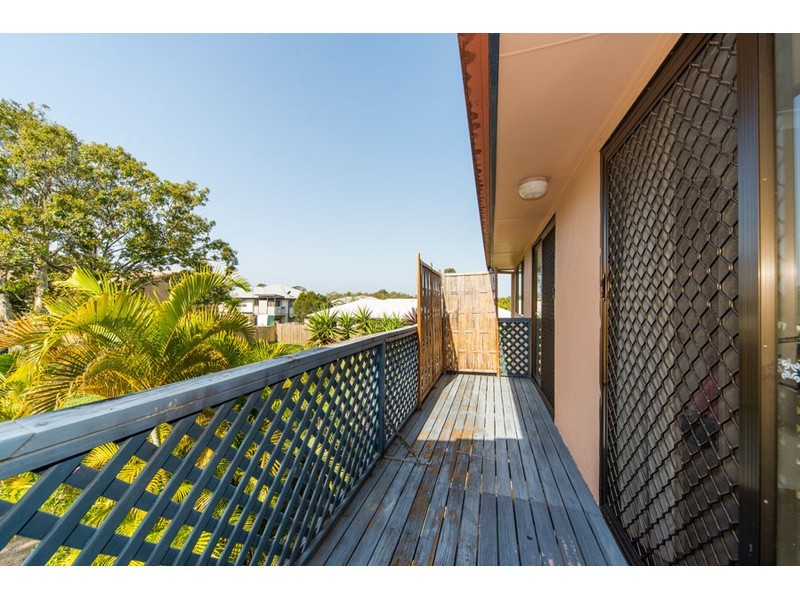 11/202 Central Street, Labrador QLD 4215