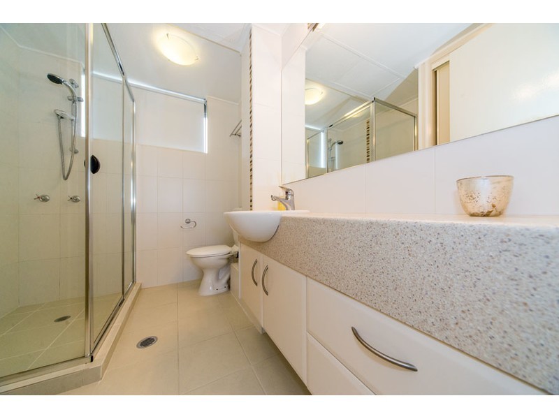 15/490 Marine Parade, Biggera Waters QLD 4216