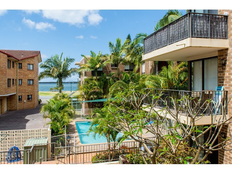 15/490 Marine Parade, Biggera Waters QLD 4216