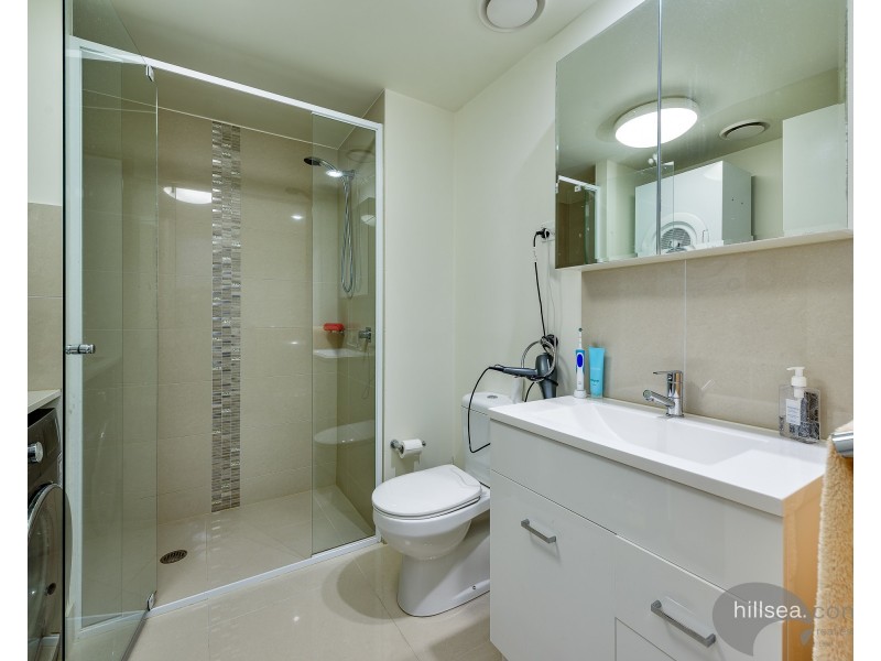 53/171 Scarborough Street, Southport QLD 4215