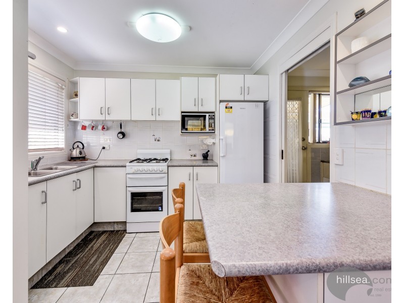 1/10 Warrie Close, Paradise Point QLD 4216