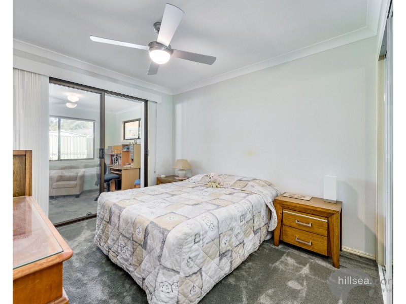 1/10 Warrie Close, Paradise Point QLD 4216