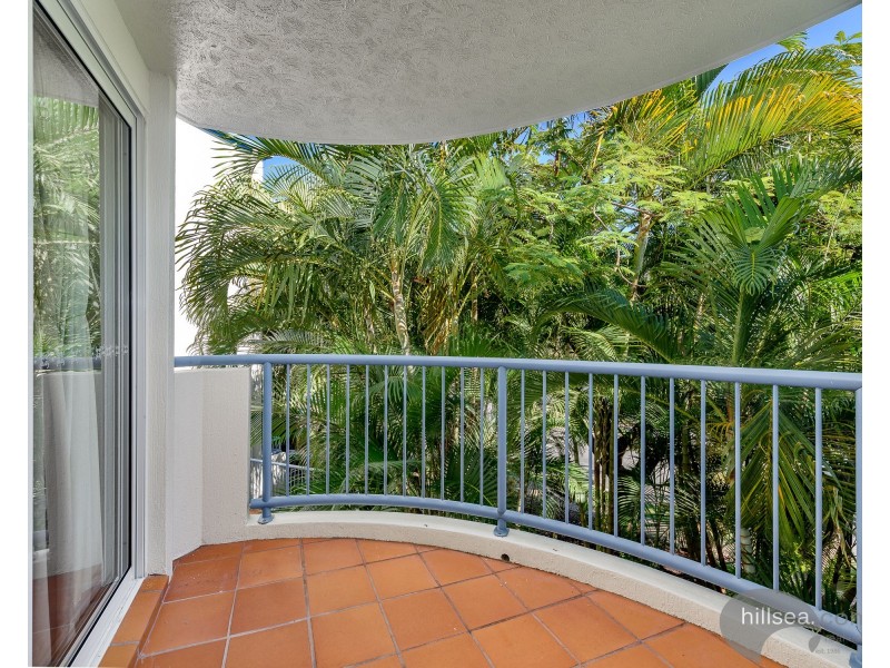 10/9-13 Madang Crescent, Runaway Bay QLD 4216