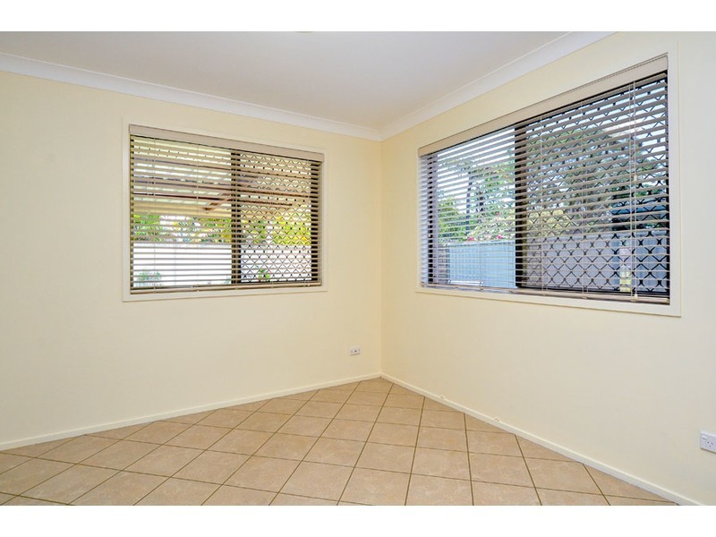 20 Menindee Avenue, Coombabah QLD 4216