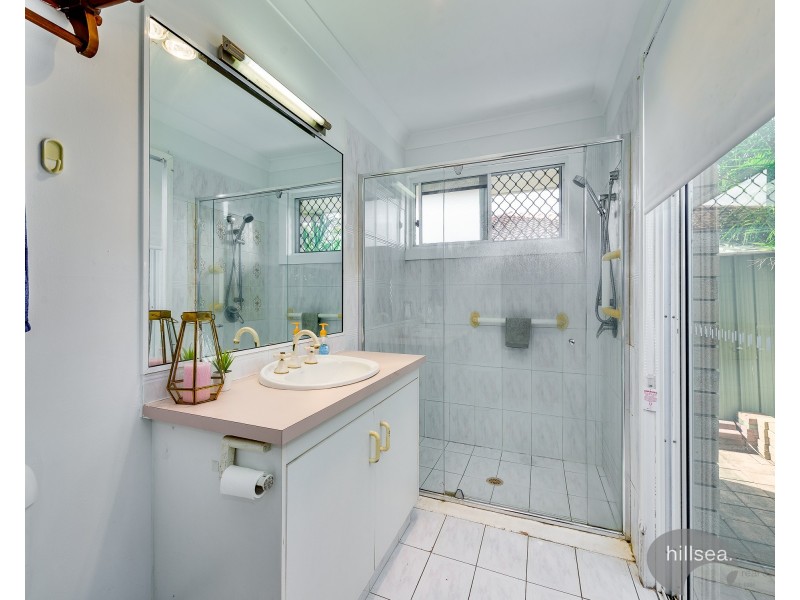 2/18 Sanctuary Court, Coombabah QLD 4216