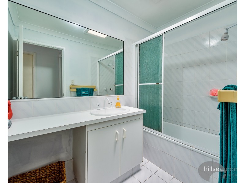 2/18 Sanctuary Court, Coombabah QLD 4216