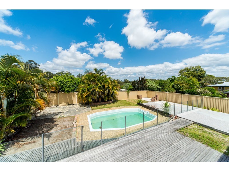 49 Woomera Crescent, Southport QLD 4215