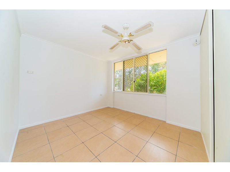 49 Woomera Crescent, Southport QLD 4215