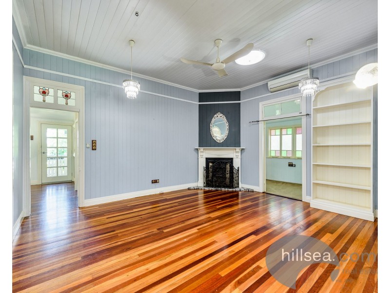 9 Dunnes Avenue, Hope Island QLD 4212