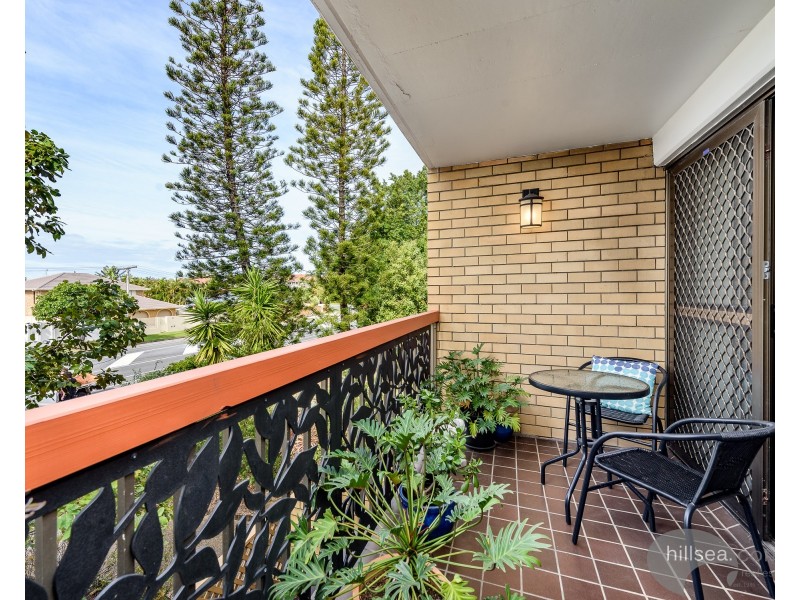 4/106 Bayview Street, Runaway Bay QLD 4216