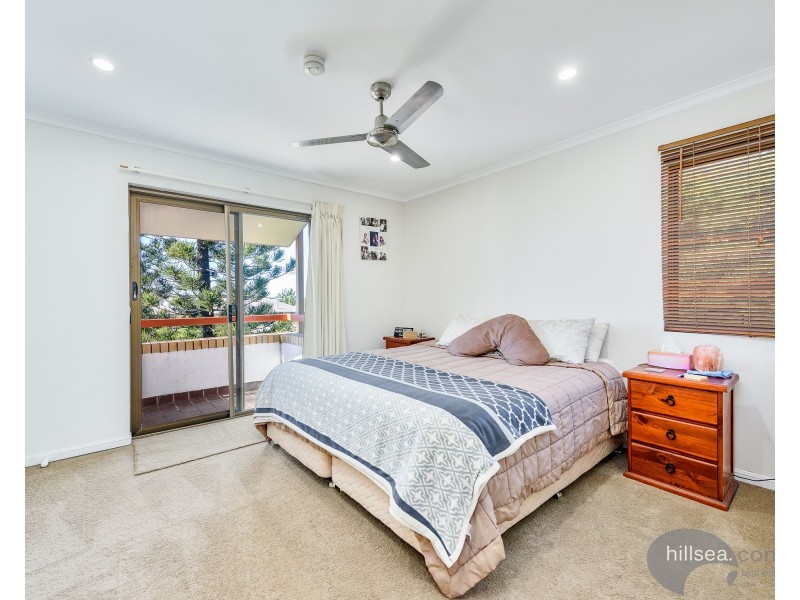 9/106 Bayview Street, Runaway Bay QLD 4216