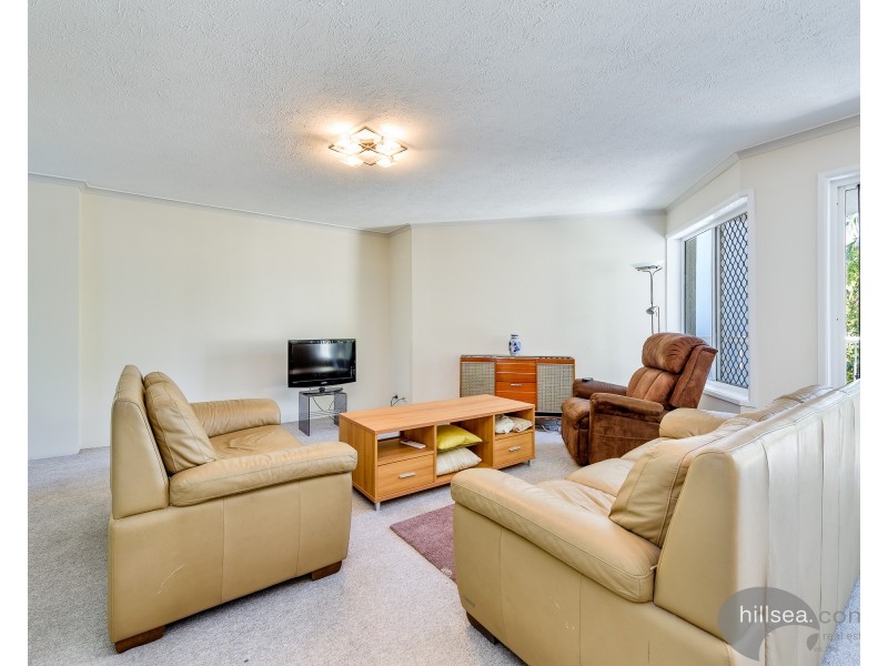 8/4 Madang Crescent, Runaway Bay QLD 4216