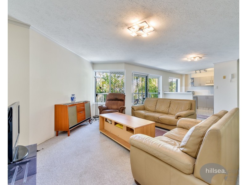 8/4 Madang Crescent, Runaway Bay QLD 4216
