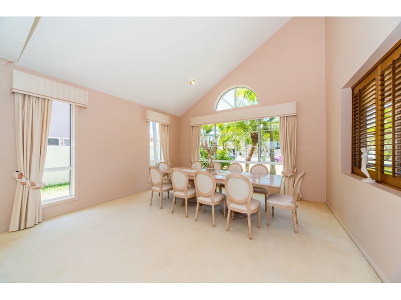 7 Oyster Cove Promenade, Helensvale QLD 4212