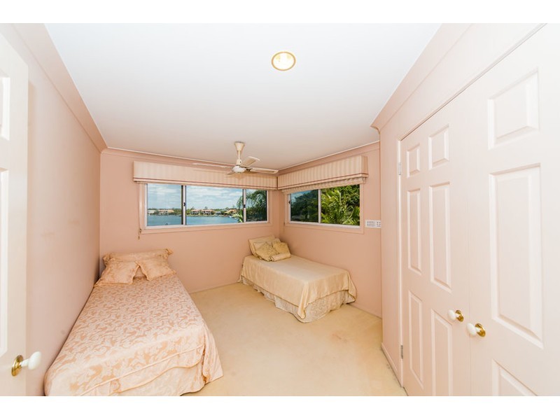 7 Oyster Cove Promenade, Helensvale QLD 4212